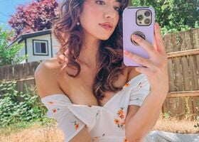 Robin Mae